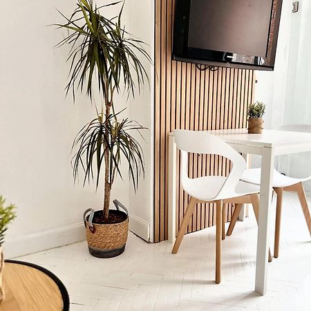 Comfortable Studio In Brussels 35M² Terrace With Bbq Екстер'єр фото