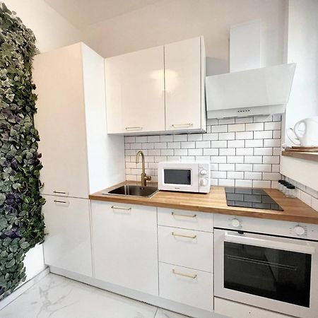 Comfortable Studio In Brussels 35M² Terrace With Bbq Екстер'єр фото